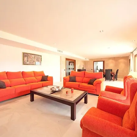 Villa Sleeps 6 Pool Air Con Wifi Pollença